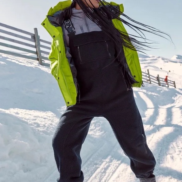 Free People Movement Hit The Slopes Salopette Fleece Fuzzy Adjustable Straps Bib - Picture 2 of 6